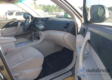 2012 Toyota Highlander from USA, damaged, VIN 5TDZA3EH2CS022121